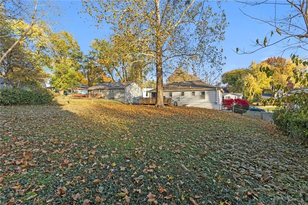 9216 Wedd Drive — photo 27