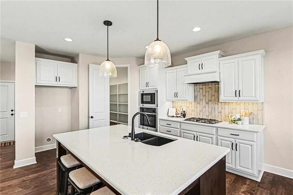 1221 DeSoto Road — photo 15