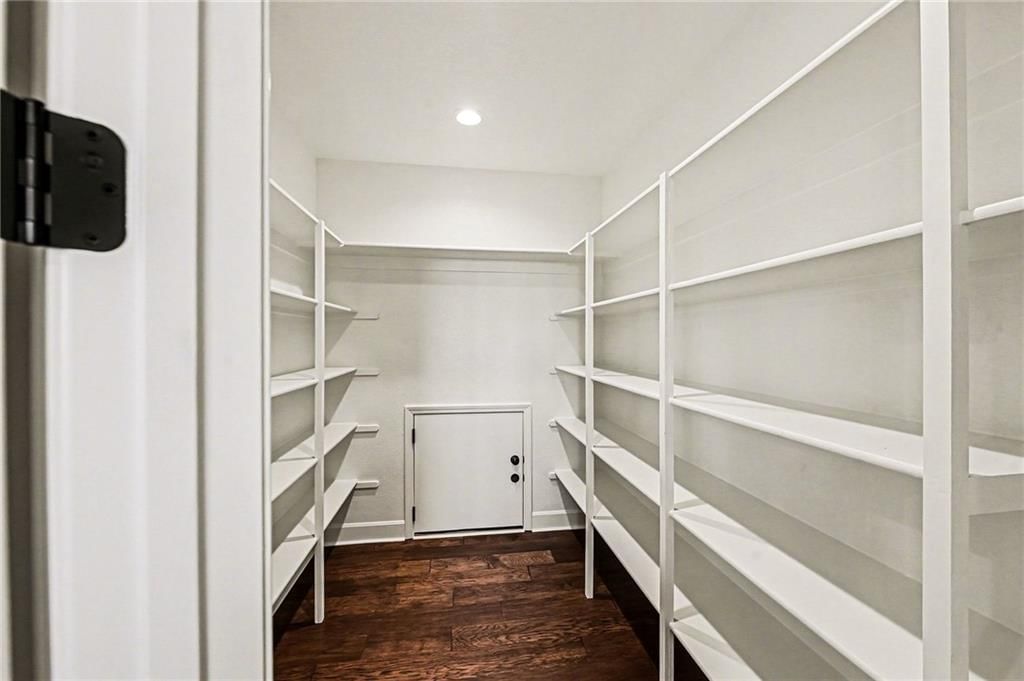1221 DeSoto Road — photo 19