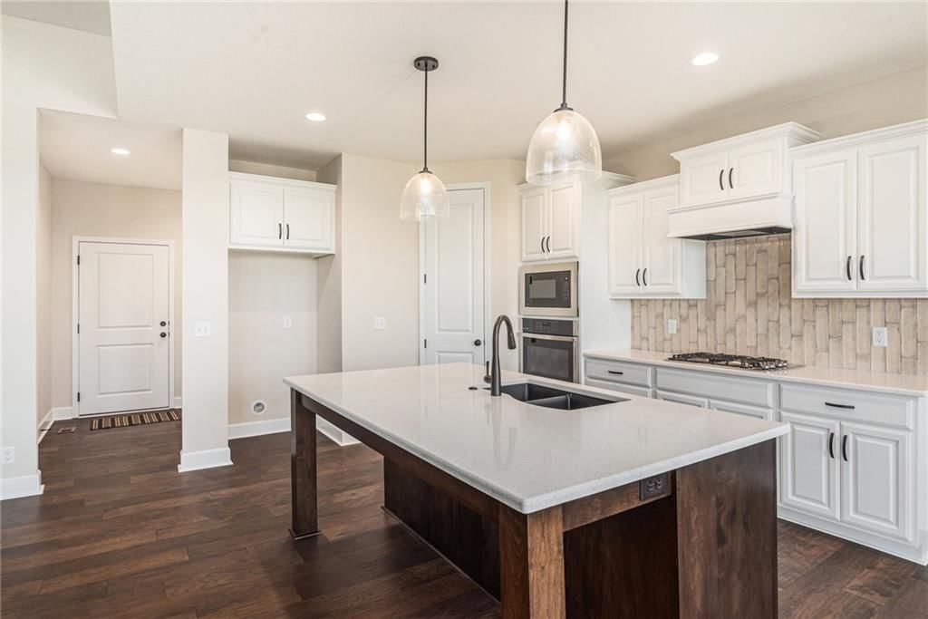1221 DeSoto Road — photo 21
