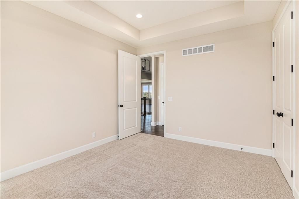 1221 DeSoto Road — photo 32