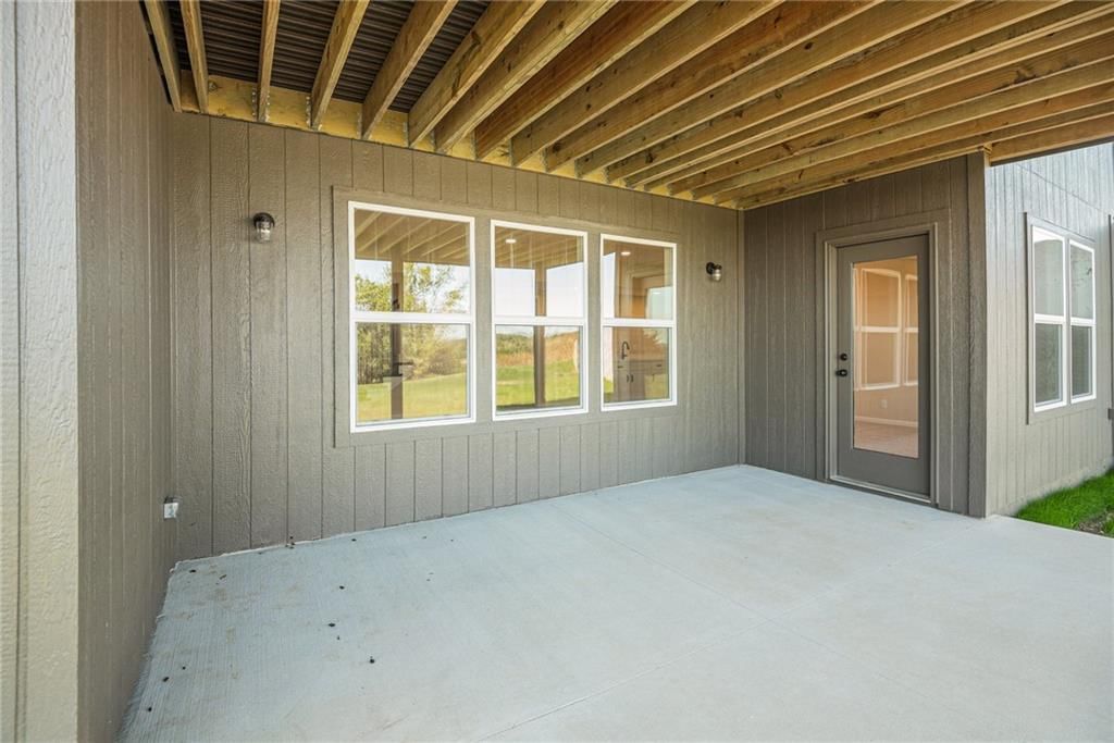 1221 DeSoto Road — photo 44
