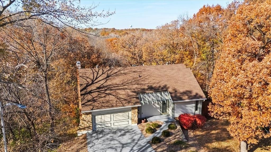 6532 NW Melody Court — photo 2
