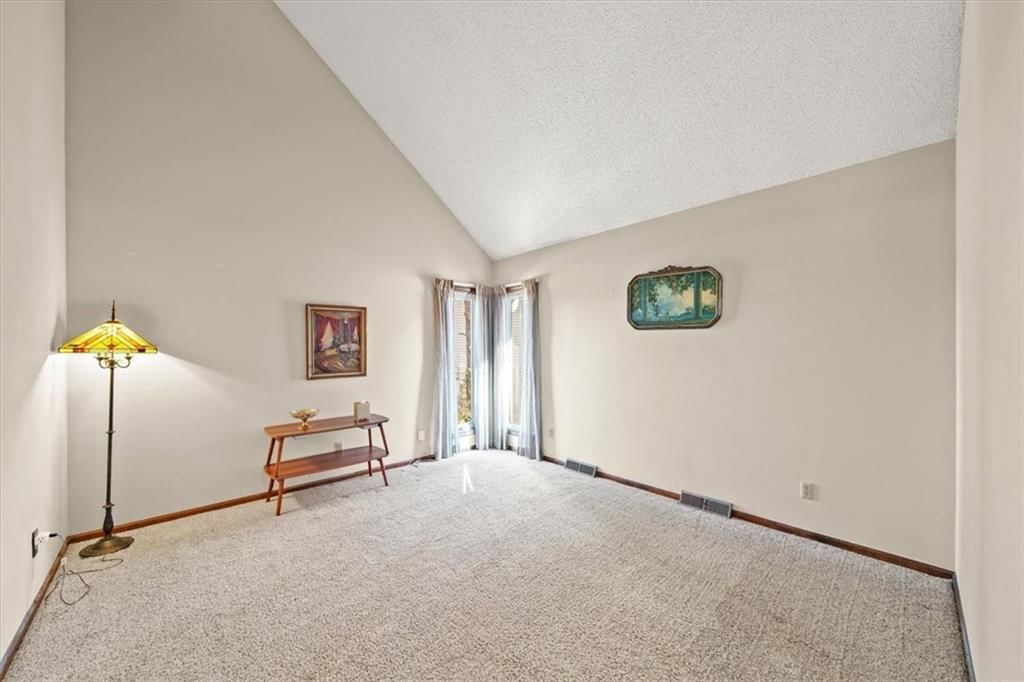 6532 NW Melody Court — photo 5