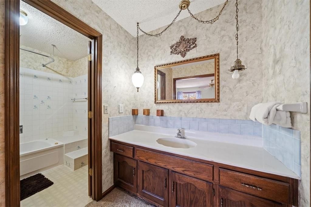 6532 NW Melody Court — photo 21