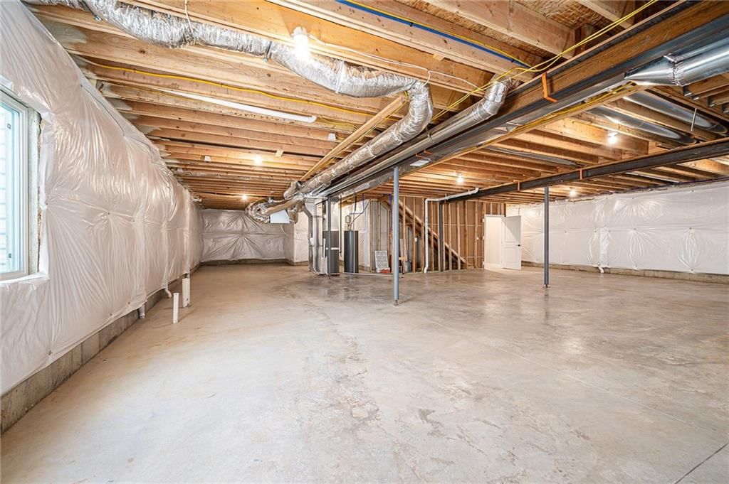 10101 N Oakland Avenue — photo 29