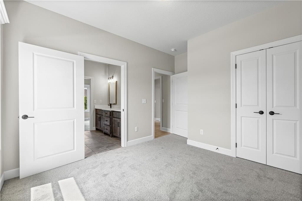 10101 N Oakland Avenue — photo 37