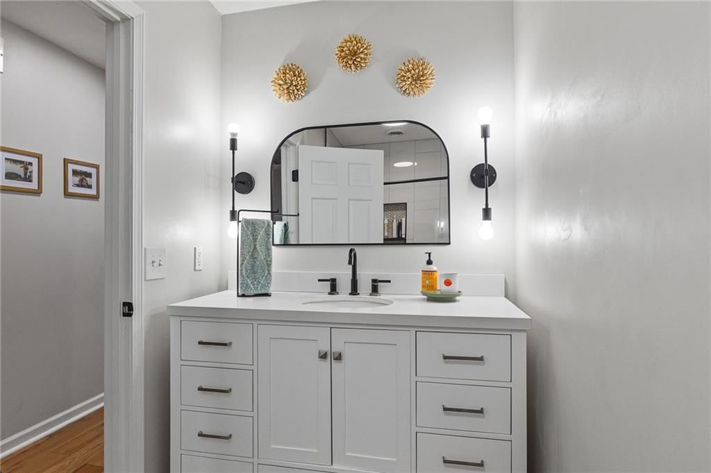 5900 Palomino Drive — photo 16