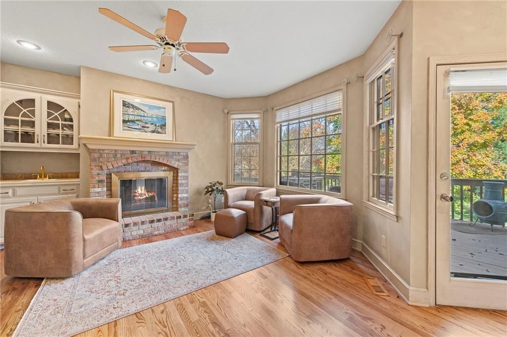 12813 Catalina Street — photo 13