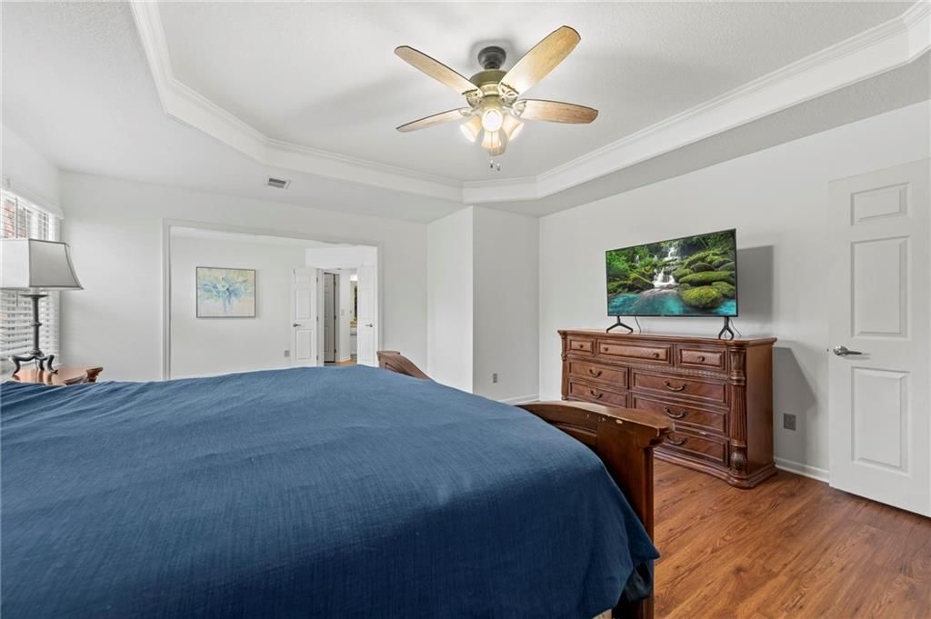 12813 Catalina Street — photo 24
