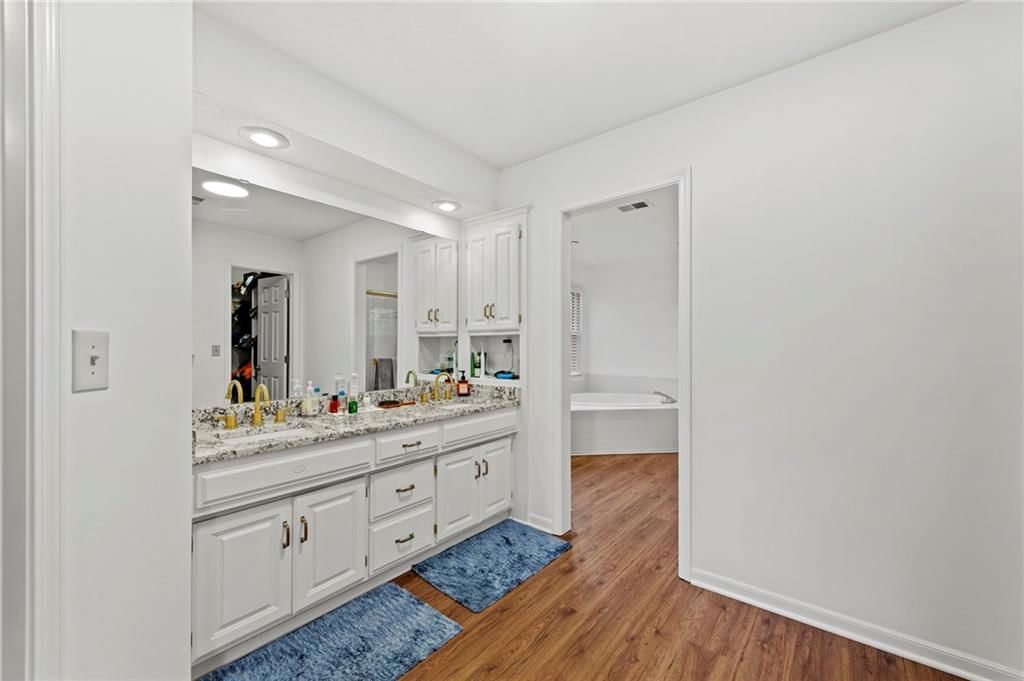 12813 Catalina Street — photo 28