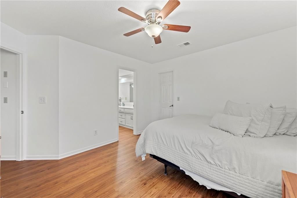 12813 Catalina Street — photo 39