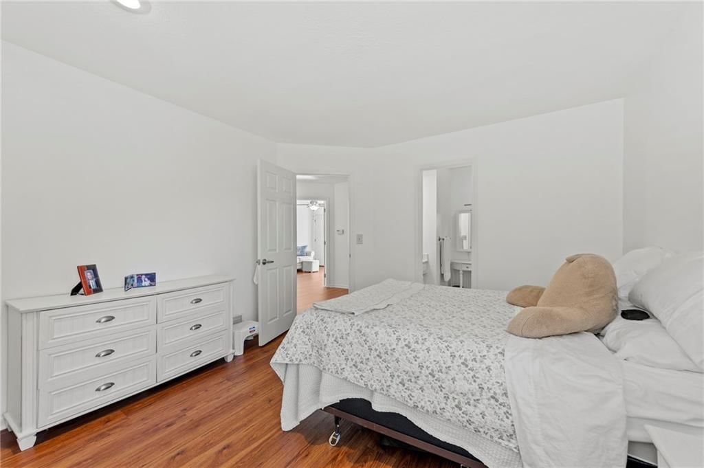 12813 Catalina Street — photo 43