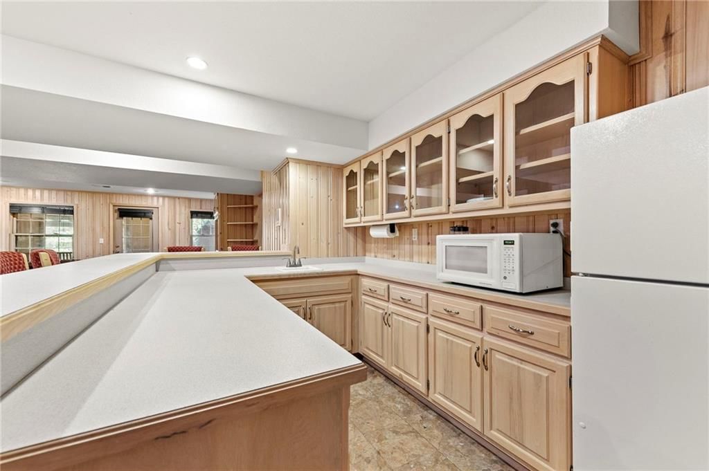 12813 Catalina Street — photo 45