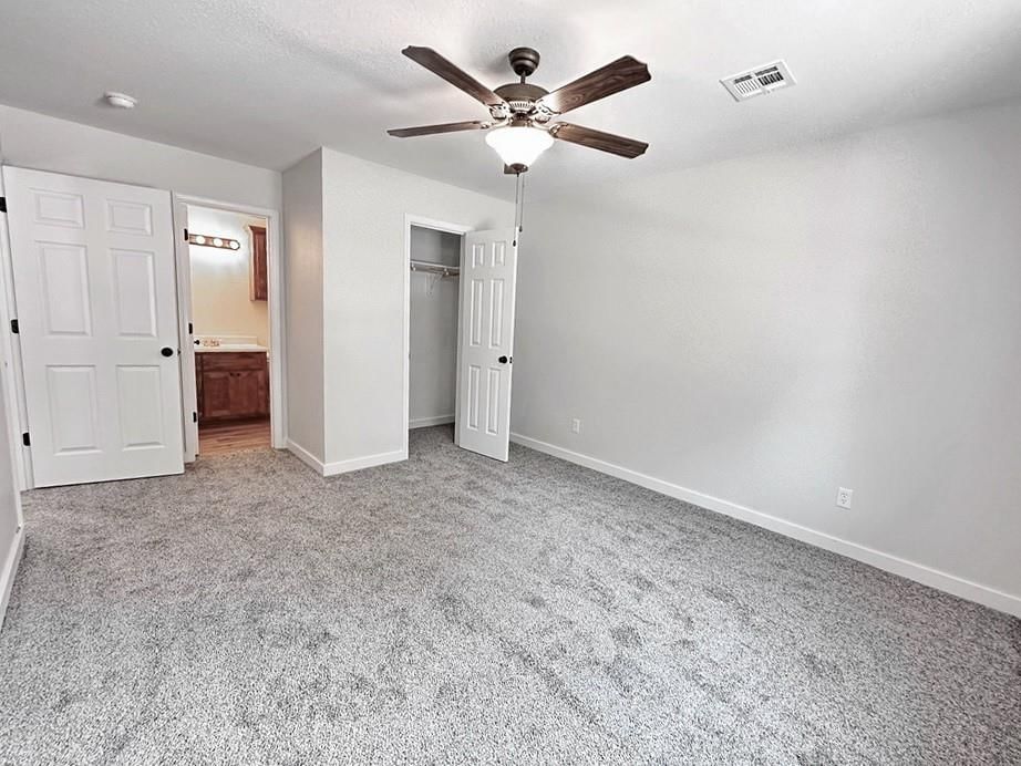 105 W Marvin Avenue — photo 17