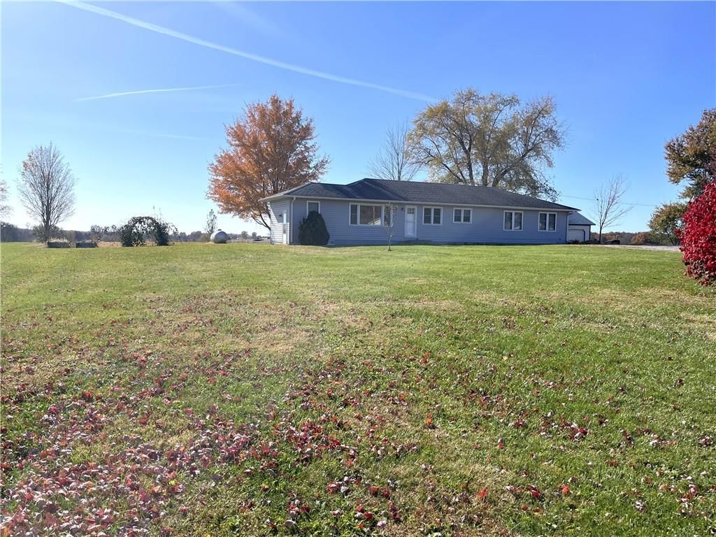 209 W Sunset Drive — photo 2