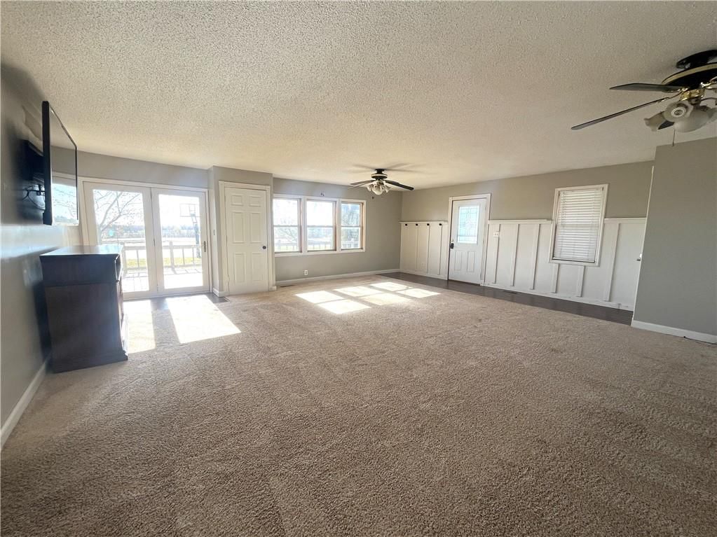 209 W Sunset Drive — photo 28