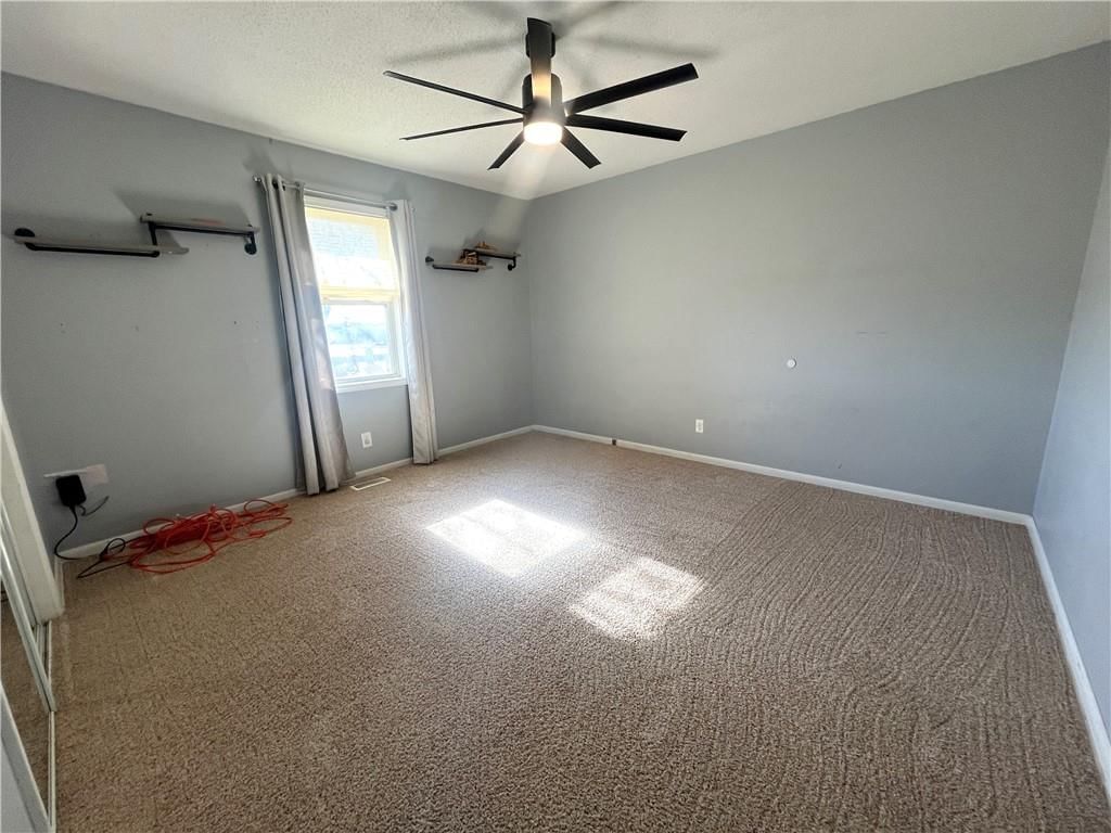 209 W Sunset Drive — photo 30