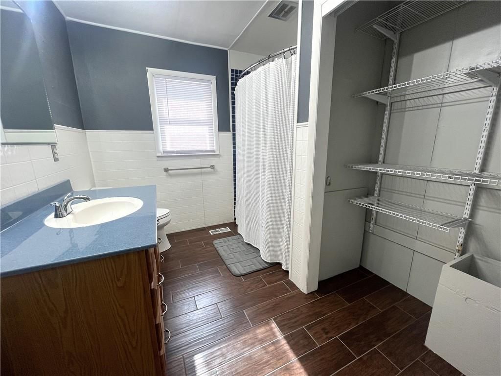 209 W Sunset Drive — photo 32