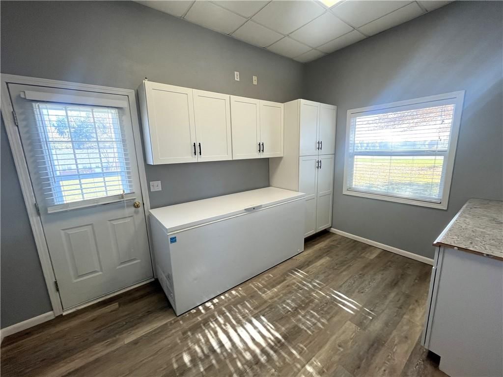 209 W Sunset Drive — photo 41