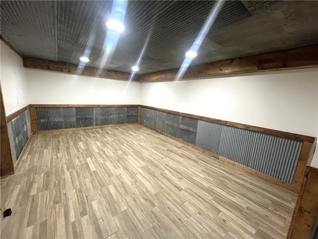 209 W Sunset Drive — photo 48