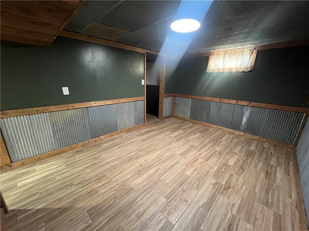 209 W Sunset Drive — photo 52