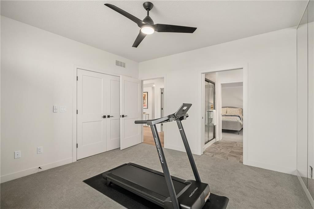 11239 S Sunray Drive — photo 59