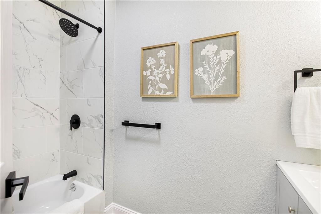 7922 E 58th Street — photo 28