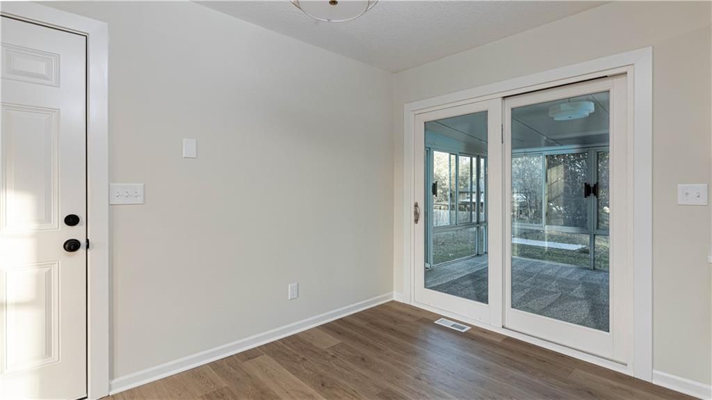 16207 Terry Avenue — photo 8