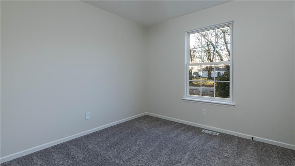 16207 Terry Avenue — photo 13
