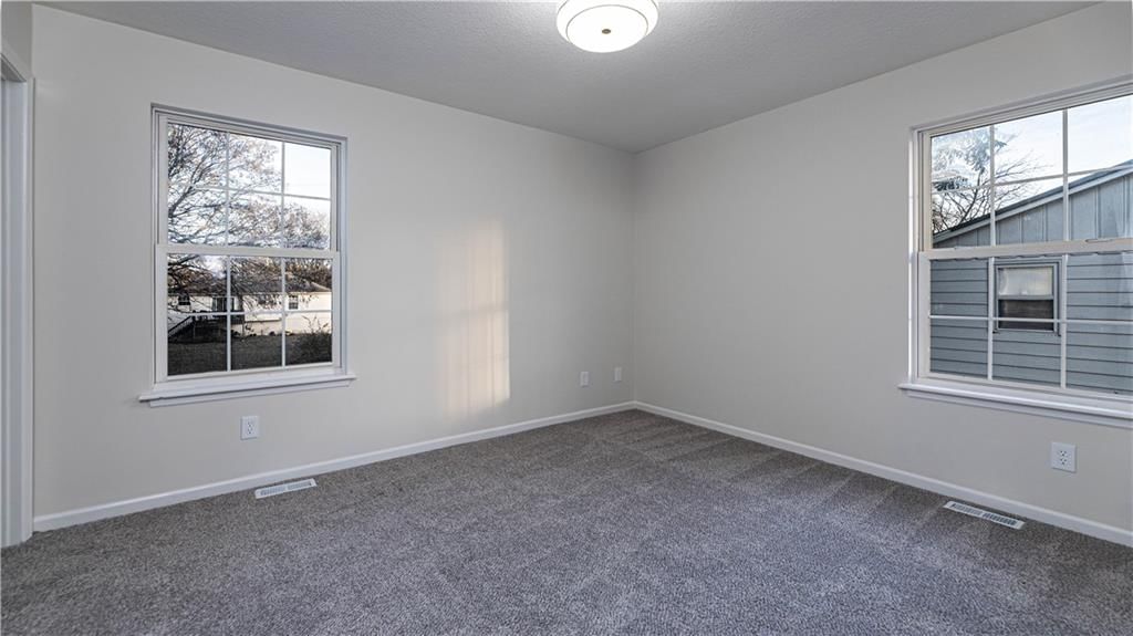 16207 Terry Avenue — photo 14