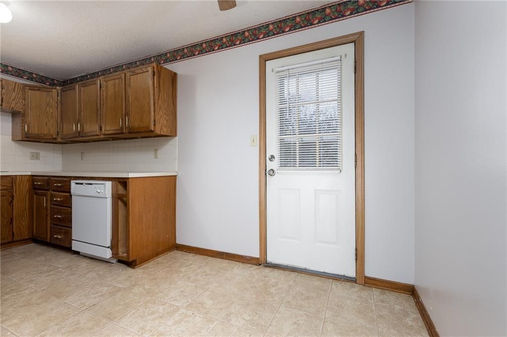 5416 N Cleveland Avenue — photo 9