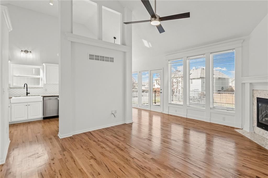 1210 NW Walnut Court — photo 9