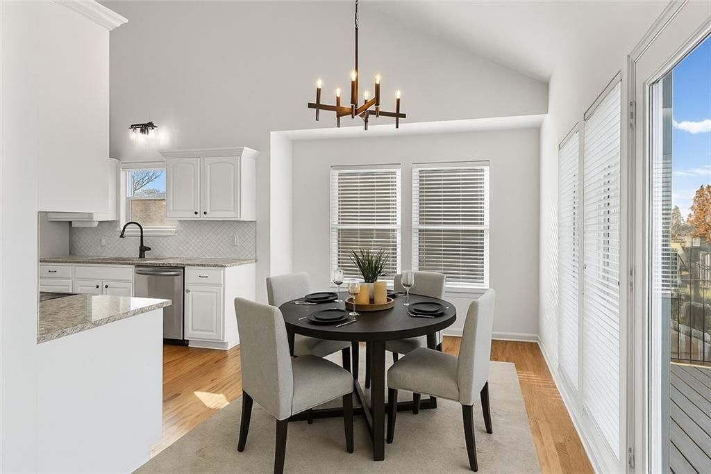 1210 NW Walnut Court — photo 10