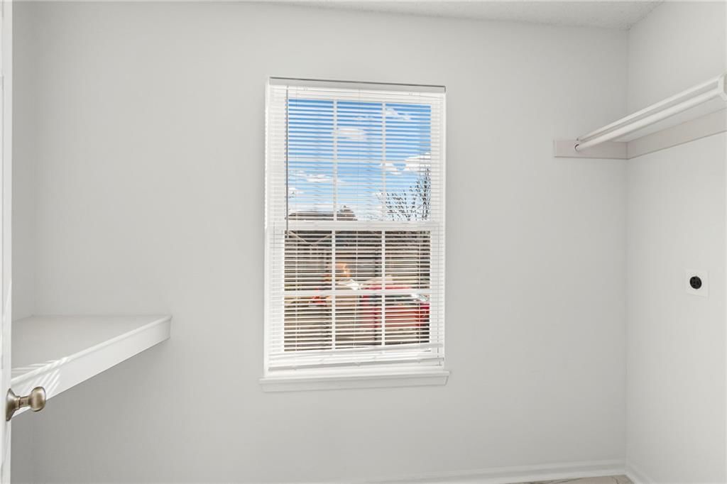 1210 NW Walnut Court — photo 16
