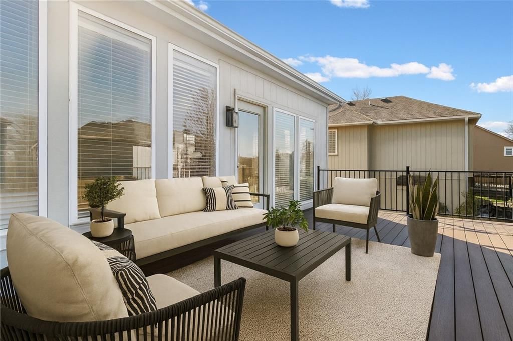 1210 NW Walnut Court — photo 43