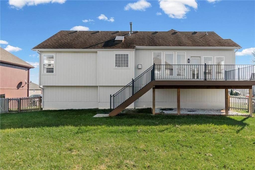 1210 NW Walnut Court — photo 49