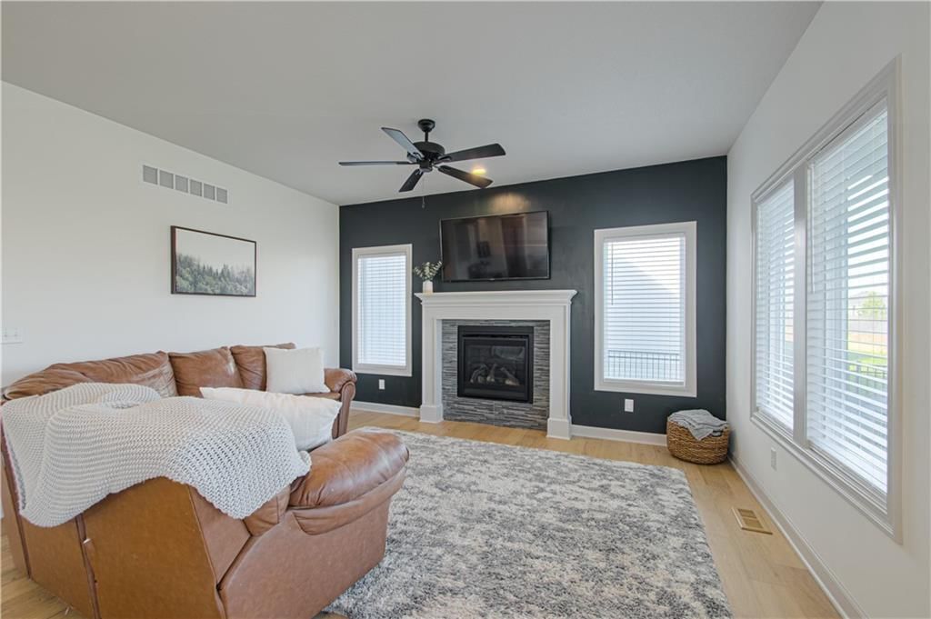 17761 Houston Street — photo 4