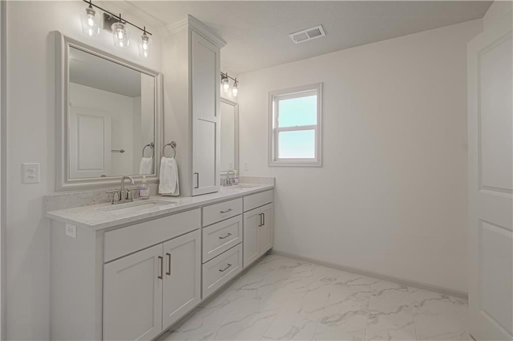 17761 Houston Street — photo 22