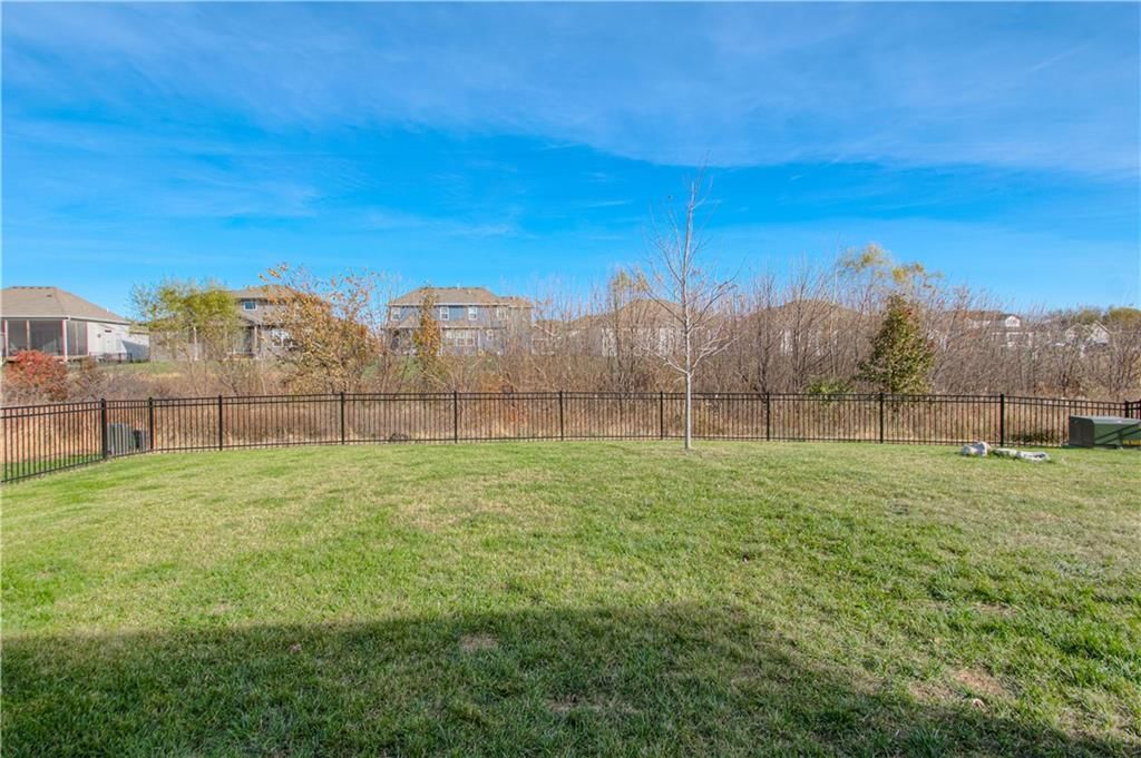 17761 Houston Street — photo 43