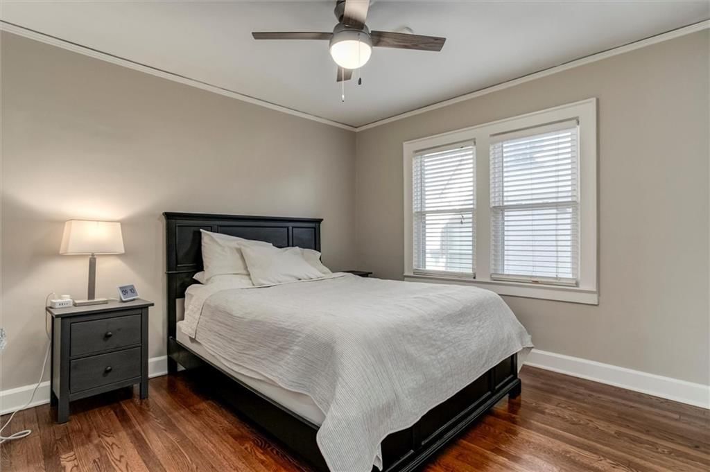 Photo 11 of 29 - 320 E 69th Street