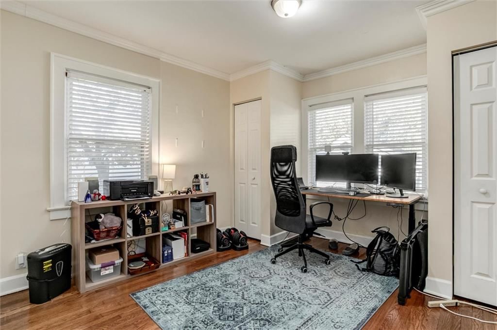 Photo 12 of 29 - 320 E 69th Street