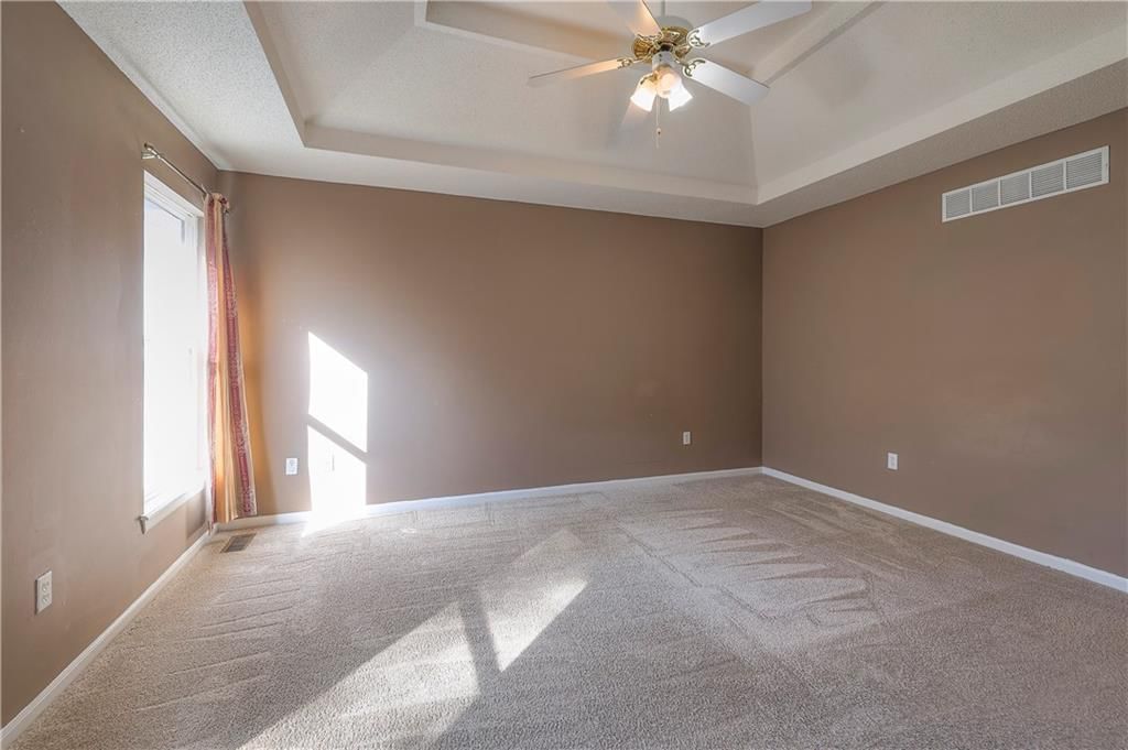 21625 W 122 Terrace — photo 25