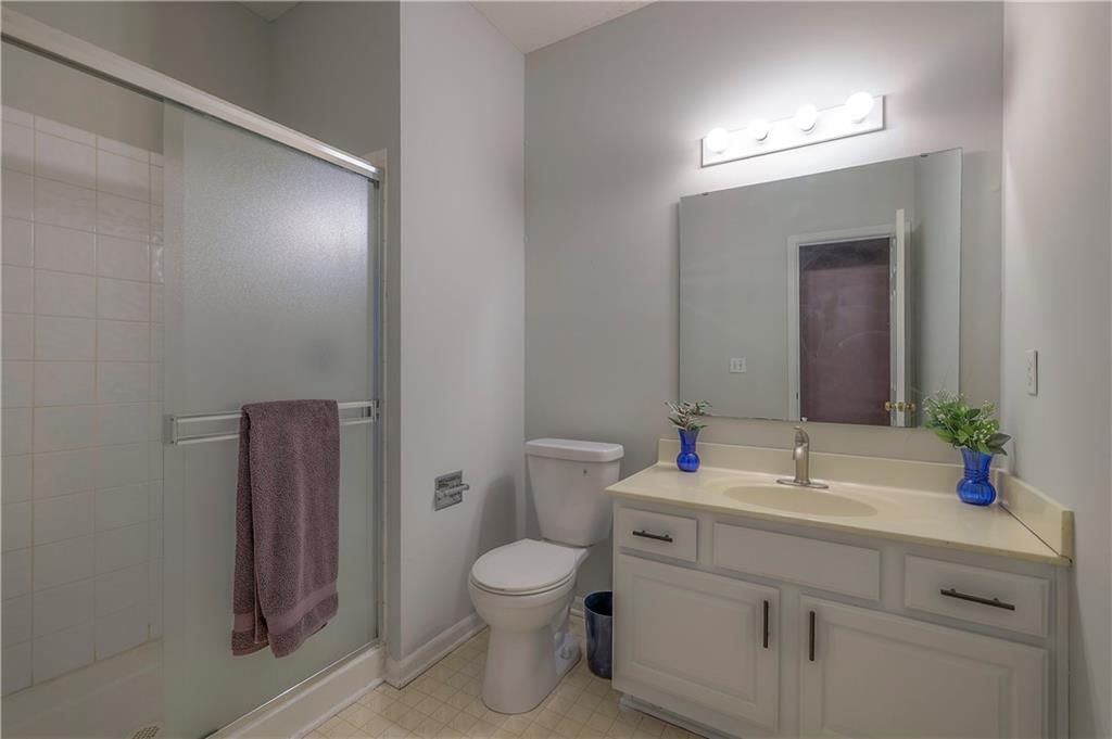 21625 W 122 Terrace — photo 35