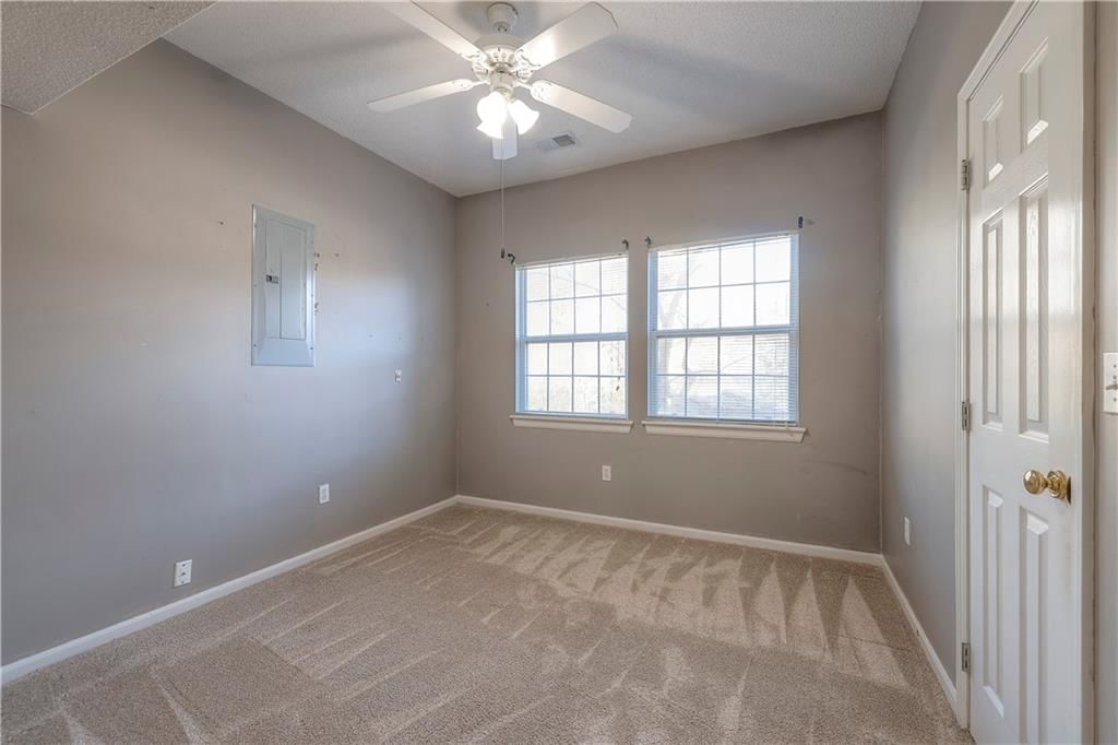 21625 W 122 Terrace — photo 36