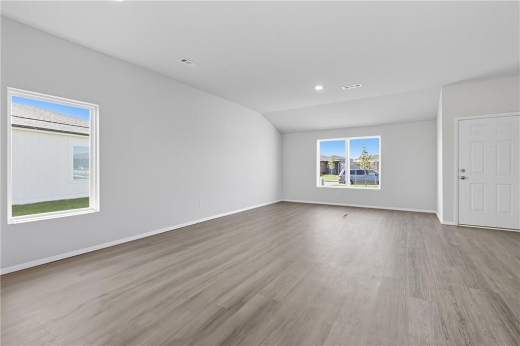 37766 W 208th Terrace — photo 5
