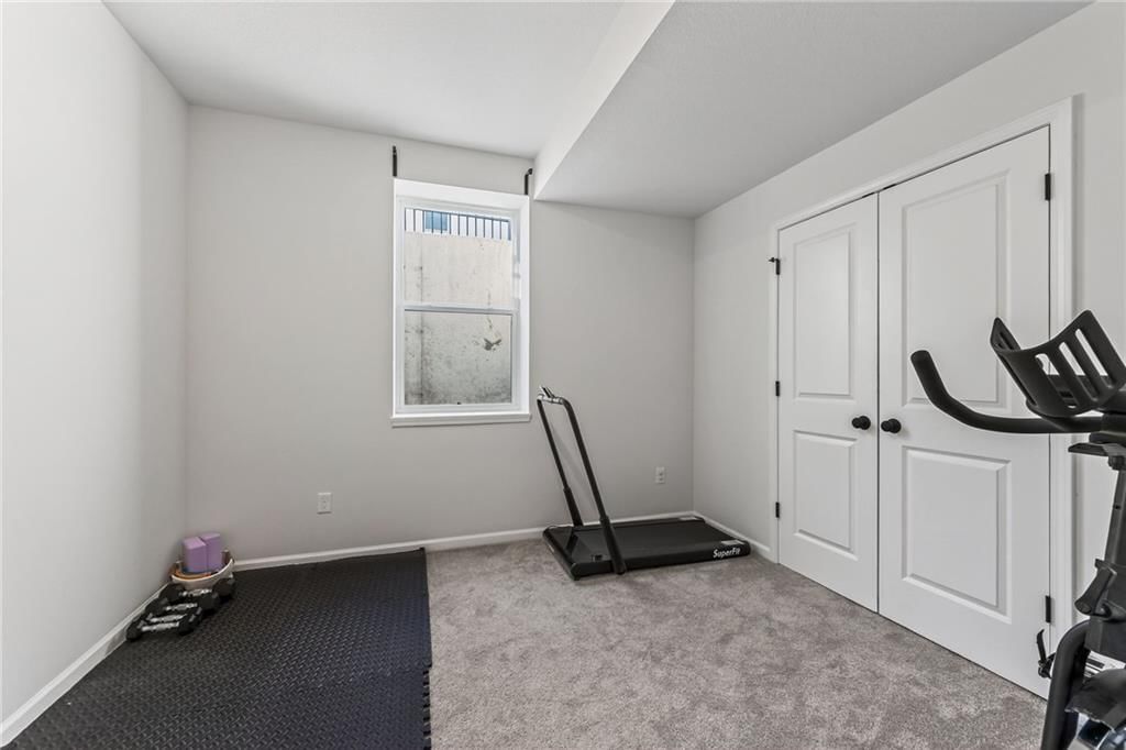 27303 E Sycamore Street — photo 38