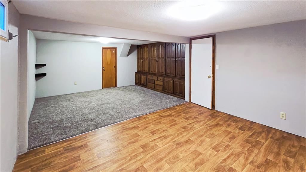 600 JAMES Street — photo 14