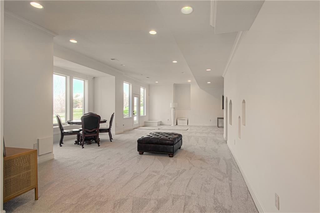 15920 Grant Street — photo 40