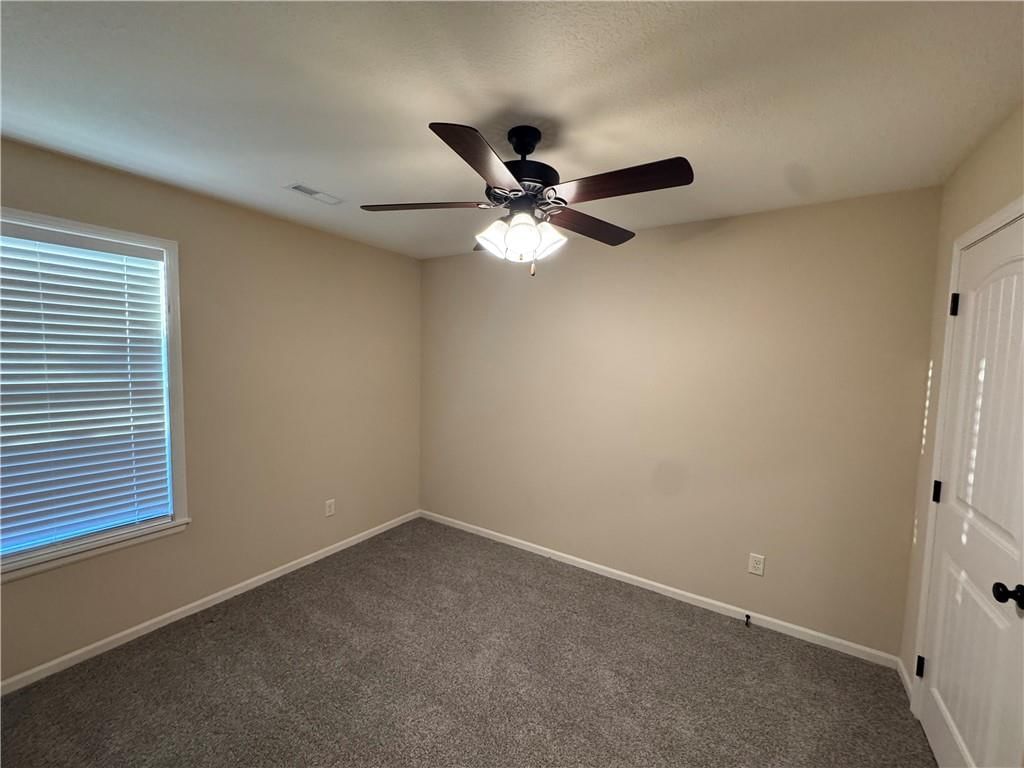 912 W 30th Terrace — photo 12